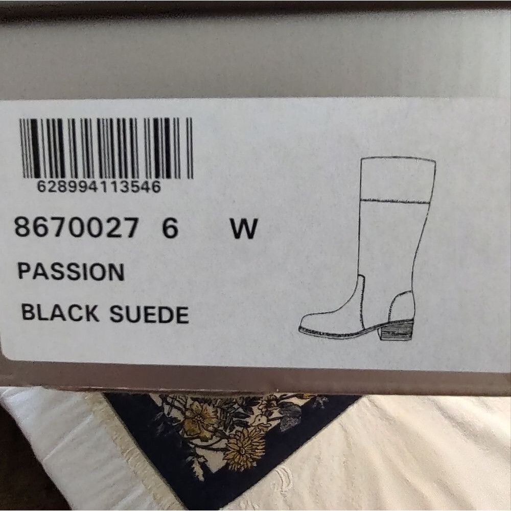 La Canadienne Black Suede Riding Boots Womens 6 Wide Waterproof Quiet Luxury NWT - Picture 10 of 10